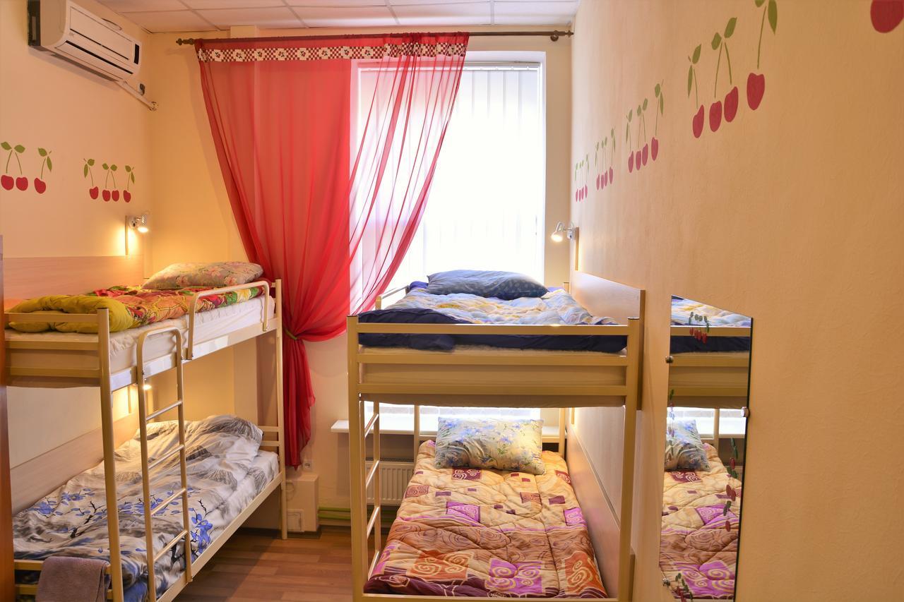 Vishnya Hostel دنيبروبيتروفسك المظهر الخارجي الصورة