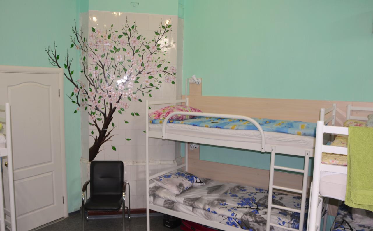 Vishnya Hostel دنيبروبيتروفسك المظهر الخارجي الصورة