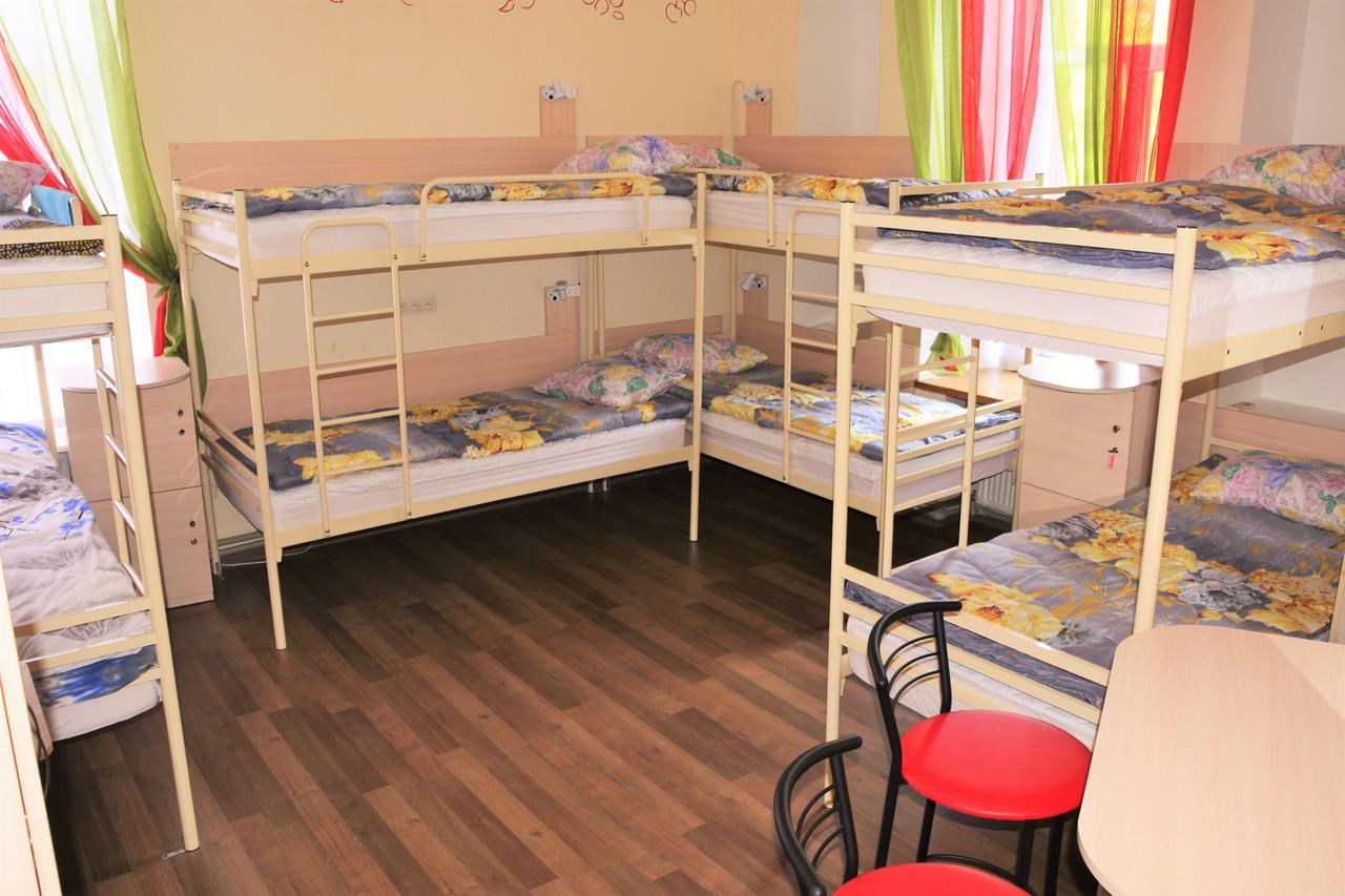 Vishnya Hostel دنيبروبيتروفسك المظهر الخارجي الصورة