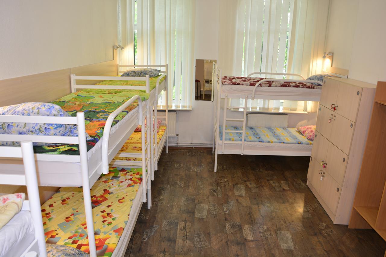 Vishnya Hostel دنيبروبيتروفسك المظهر الخارجي الصورة