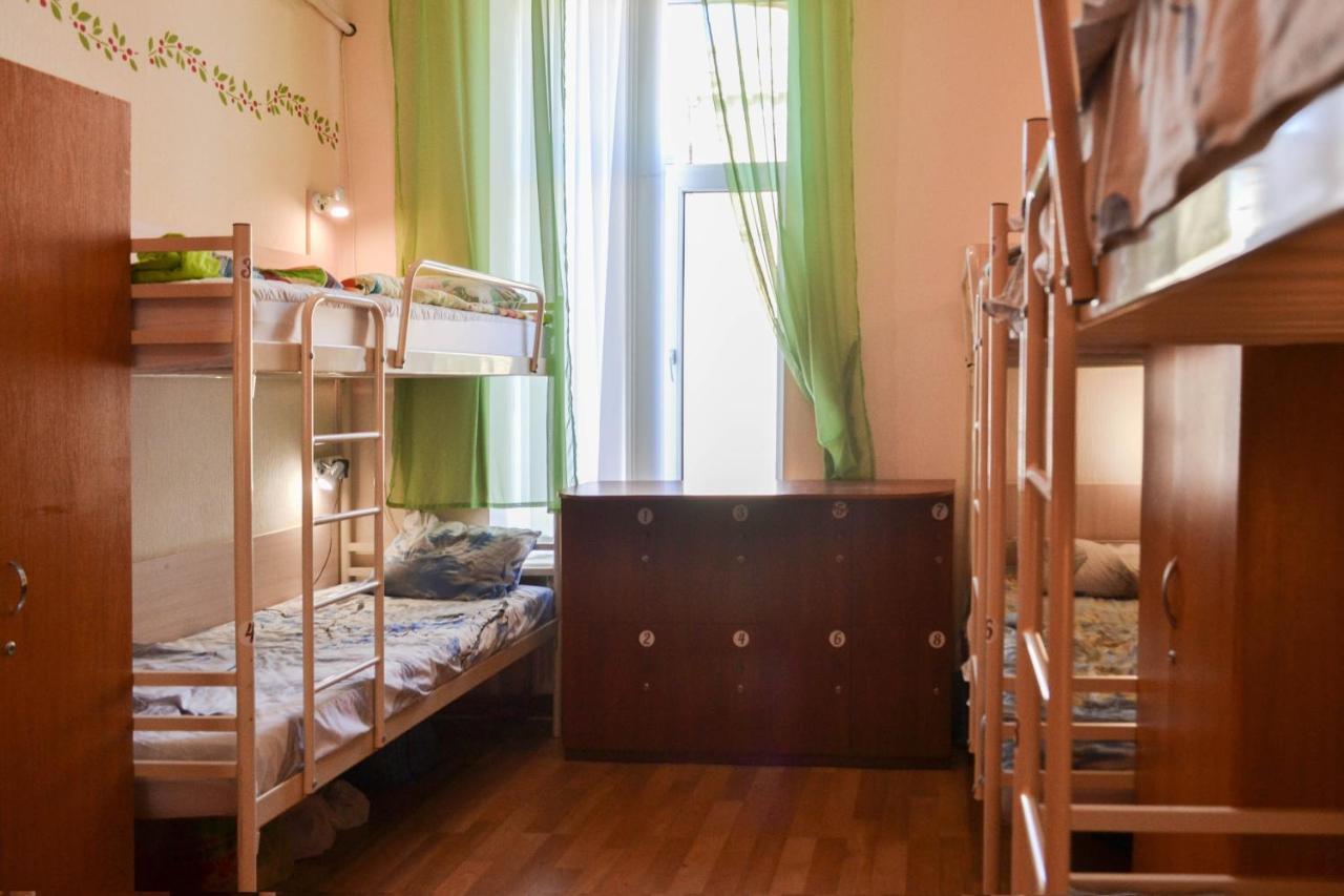 Vishnya Hostel دنيبروبيتروفسك المظهر الخارجي الصورة
