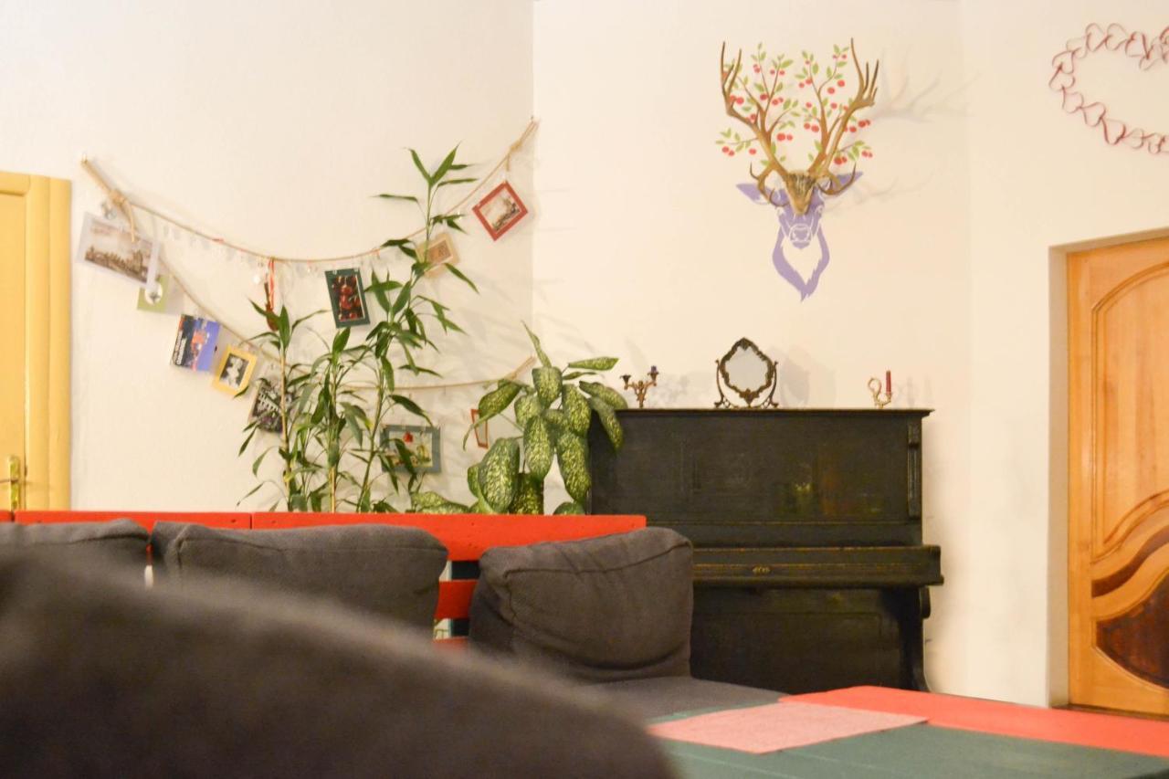 Vishnya Hostel دنيبروبيتروفسك المظهر الخارجي الصورة